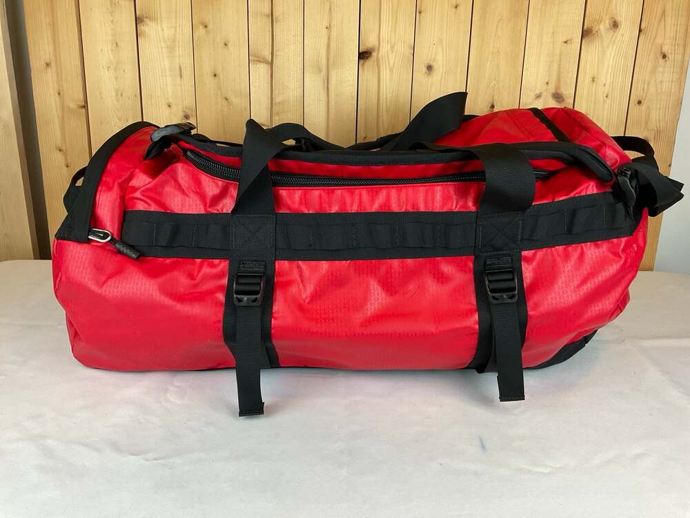 The North Face Base Camp Duffel, Red / Black - Size M